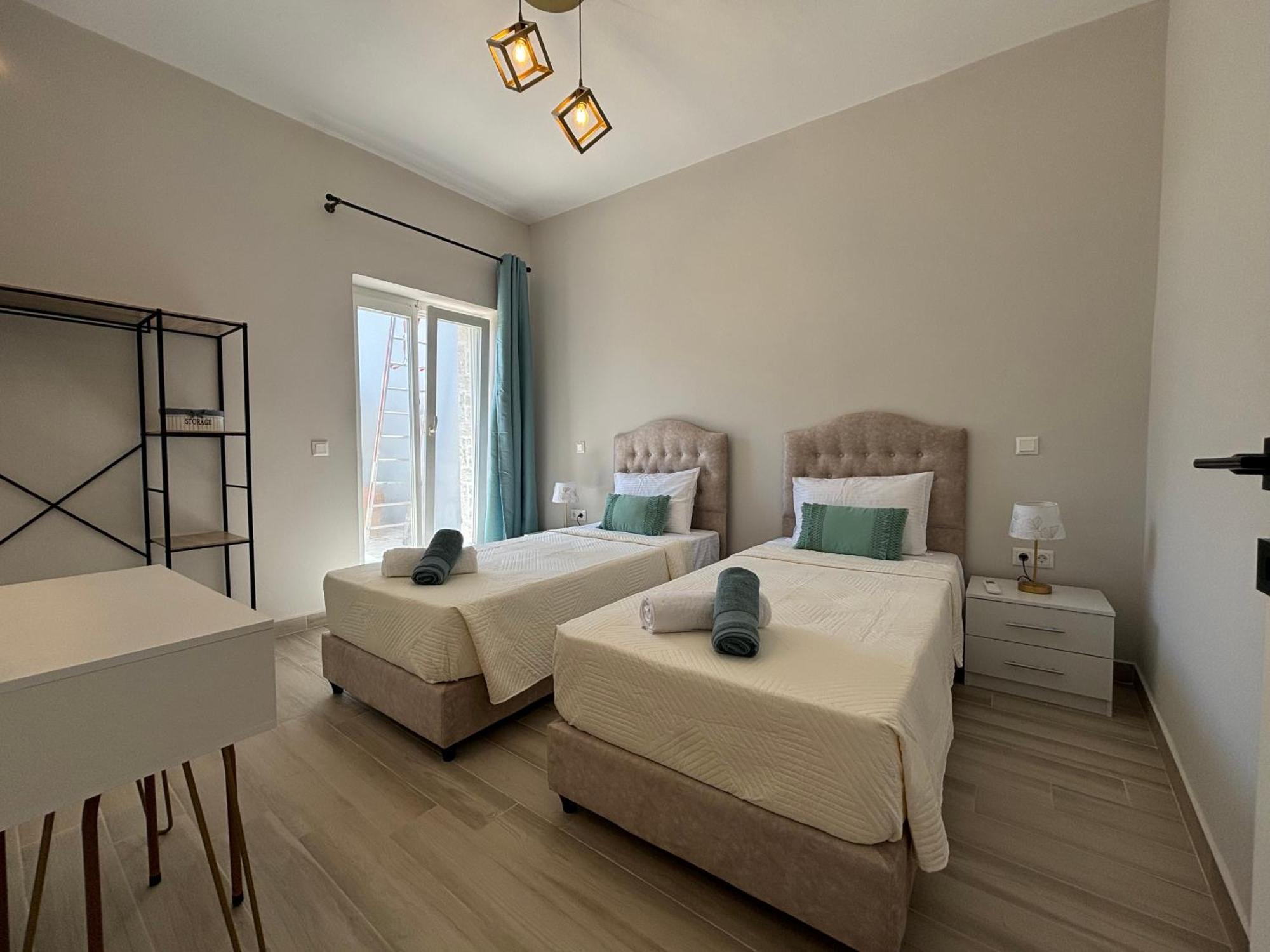 Mayflower Apartments Кассиопи Экстерьер фото