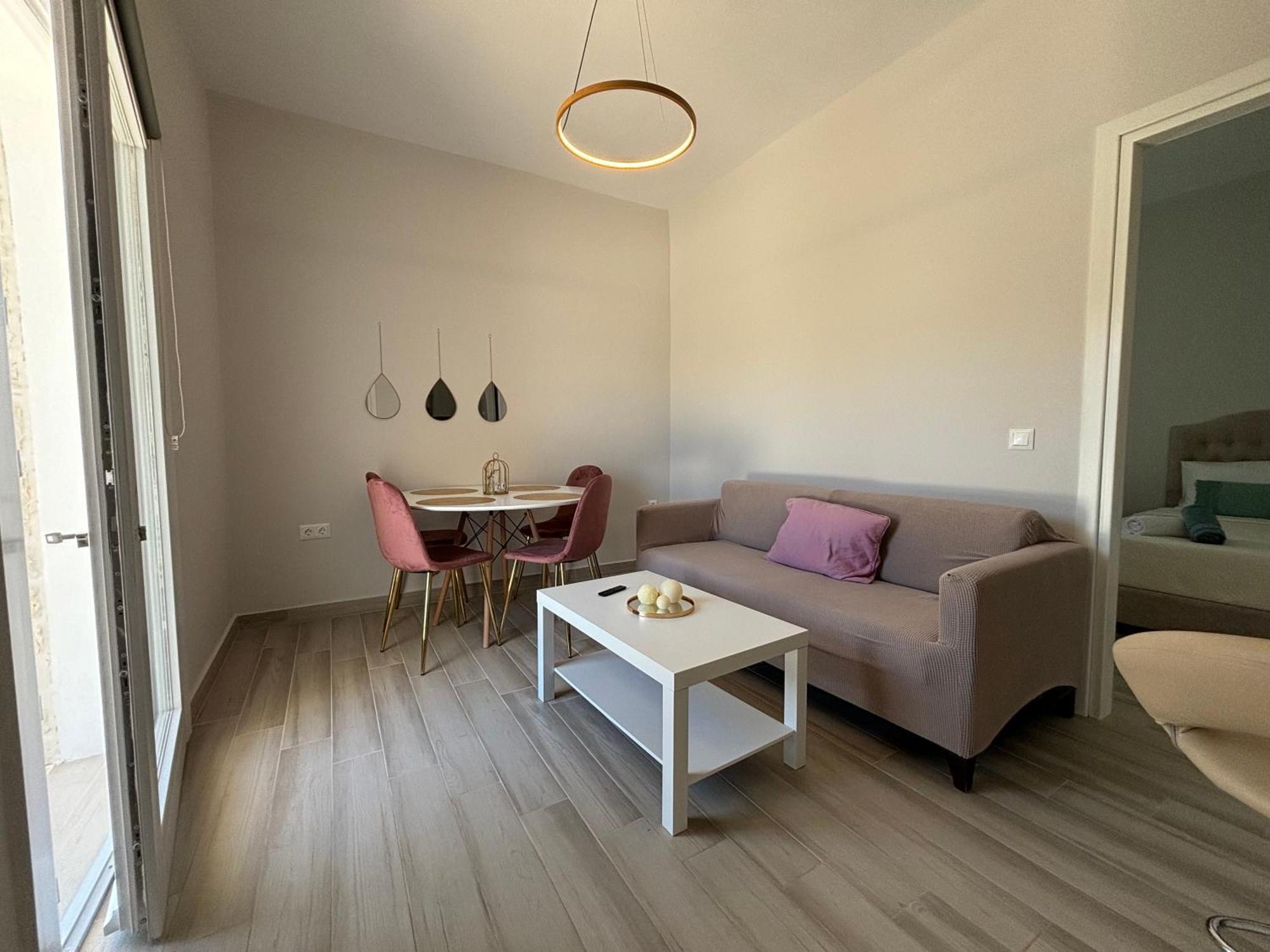 Mayflower Apartments Кассиопи Экстерьер фото